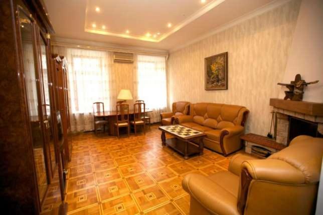 Flat in the city center Odesa Exterior photo